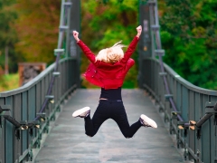 Marek Szucs - Radosť na moste ku slobode